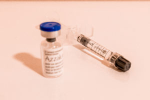 Injection à l'aide d'une seringue